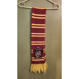 Harry Potter Gryffindor Scarf With Logo Crest.‎